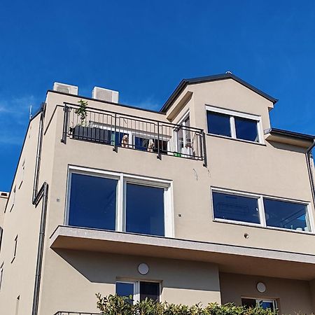 Apartments Mirta Ровинь Экстерьер фото